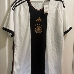 Adidas Germany Soccer 2022 Home Stadium Jersey Medium NWTs HJ9606 Size XL (A41)